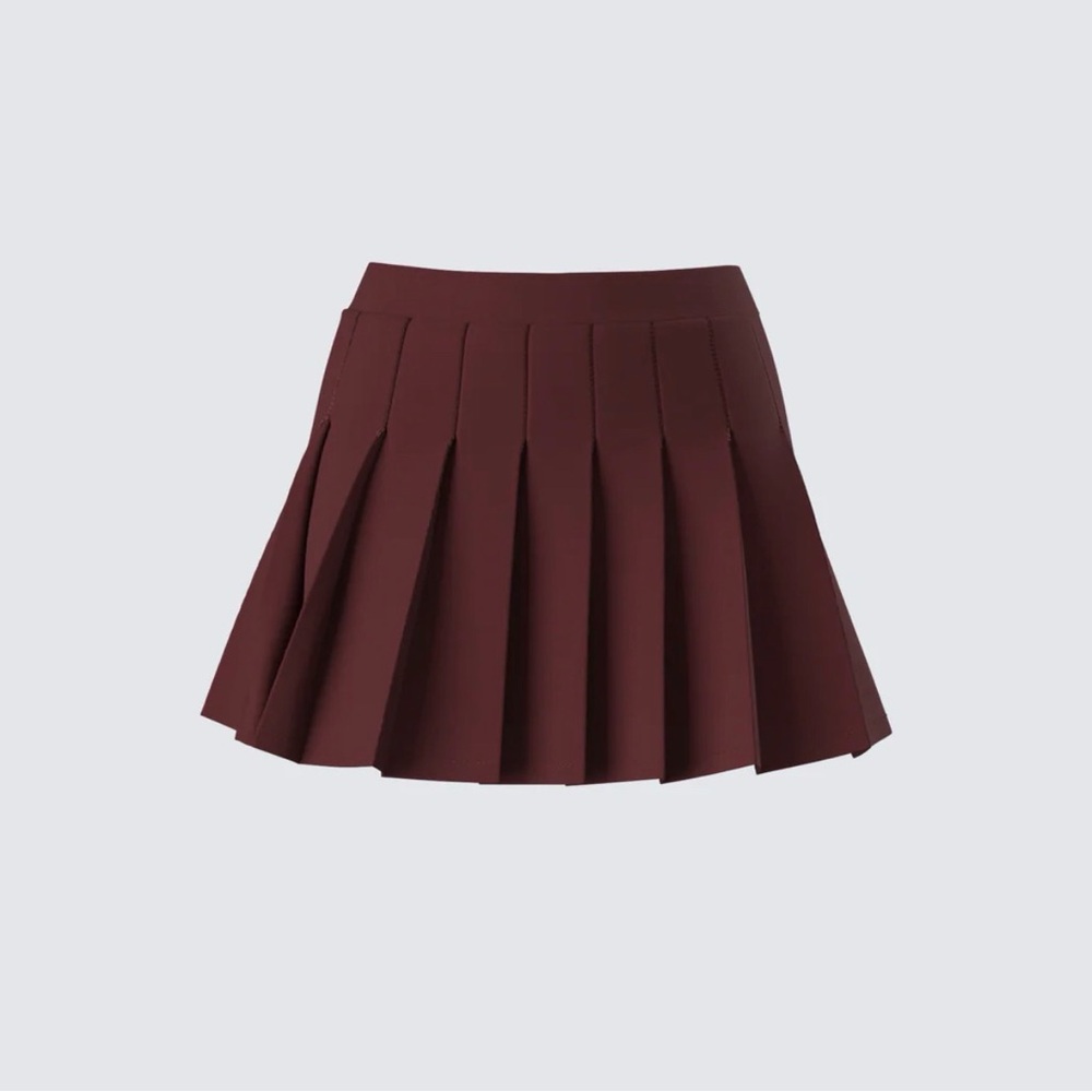 Finesse Brown Pleated Mini Skirt